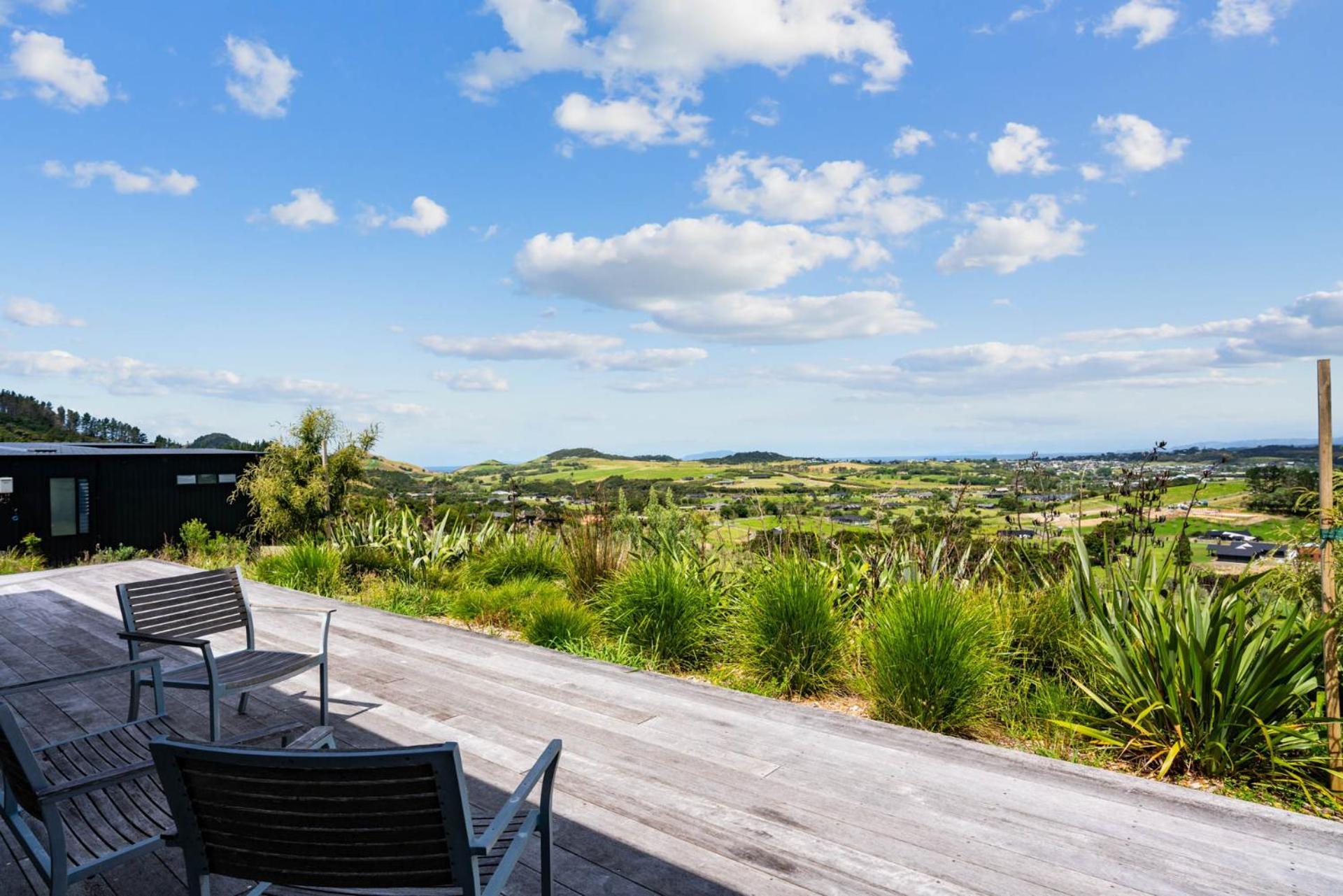 Mangawhai Magic - Mangawhai Heads Holiday Home Экстерьер фото